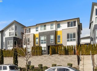 17301 SW Goldcrest Ln, Beaverton, OR 97007