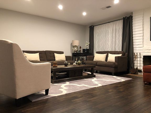 3rd image of 5309 Sevilla Ct