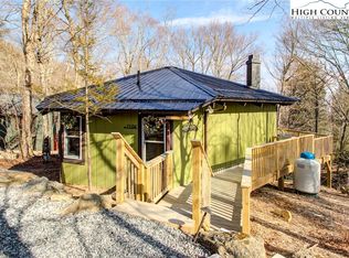 1104 Beech Mountain Pkwy, Banner Elk, NC 28604
