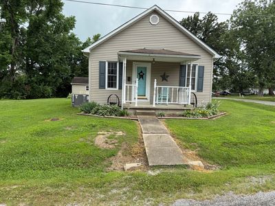 78 Academy St, Eldorado, IL, 62930