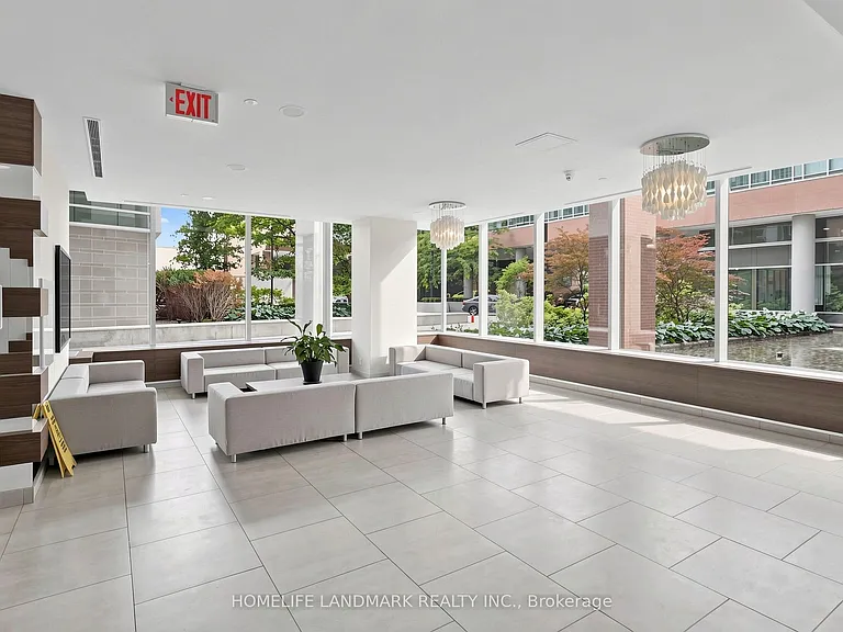 112 George St S #S508 — Photo 5