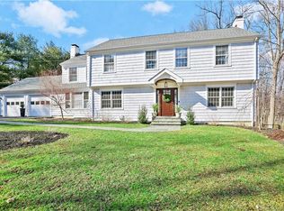 2142 Redding Rd, Fairfield, CT 06824