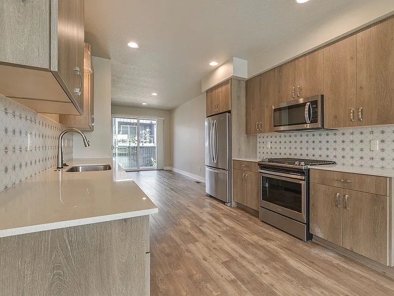 17235 SW Goldcrest Ln — Photo 11