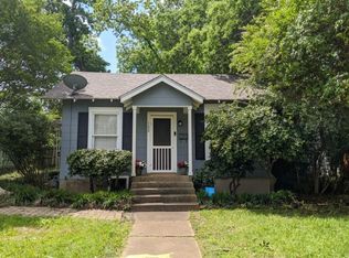 122 E Hull St, Denison, TX 75021