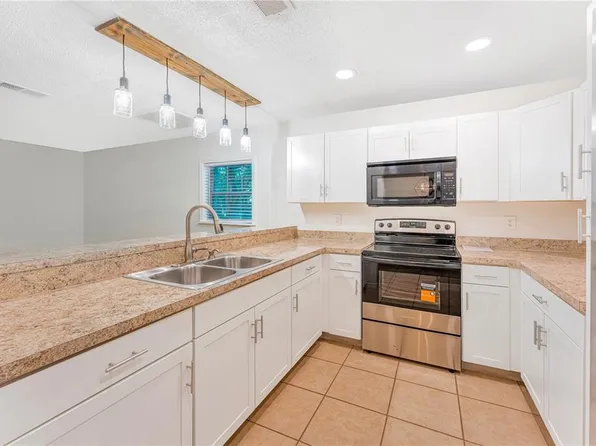 8030 SE 153RD STREET, INGLIS, FL 34449