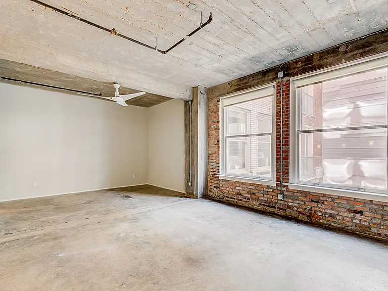Interurban Building — Photo 17