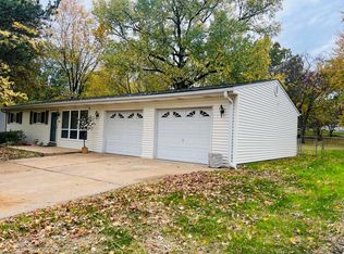 118 Flesher Dr, Ballwin, MO