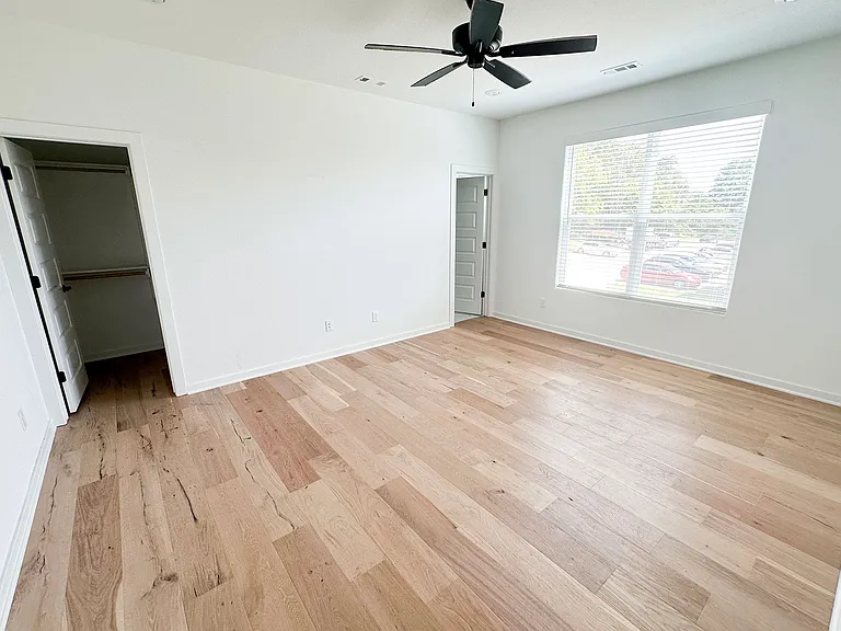 1442 E Huntsville Rd — Photo 3