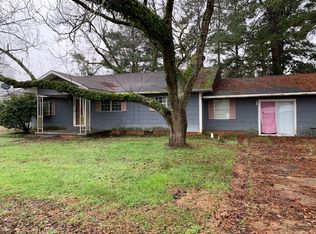 417 E Roselawn St, Waldo, AR 71770