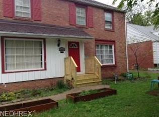1510 S Noble Rd, Cleveland Heights, OH 44121