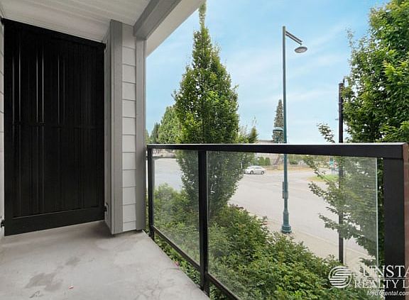 4th image of 13733 107a Ave #103