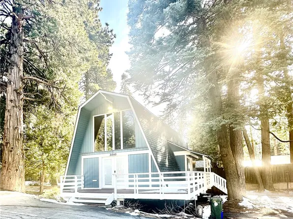 31545 Hilltop Dr, Running Springs, CA 92382