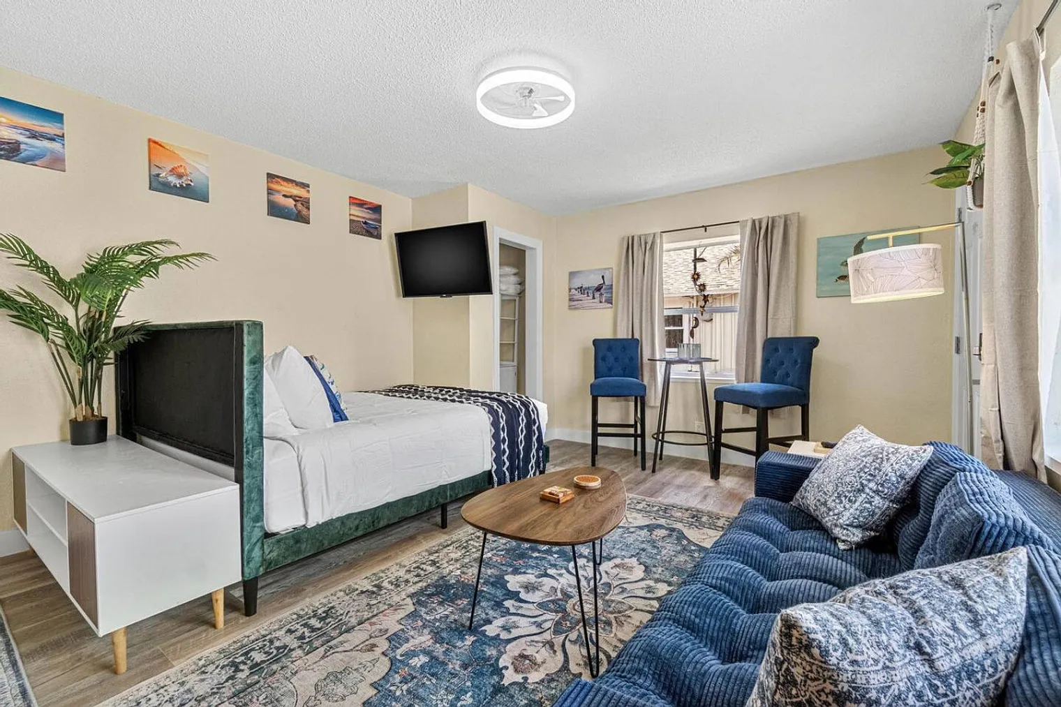 Studio, 1.0 bath, $2,492 — Photo 3