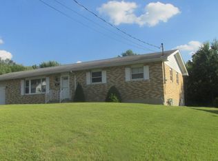 470 Delaware St, Jermyn, PA