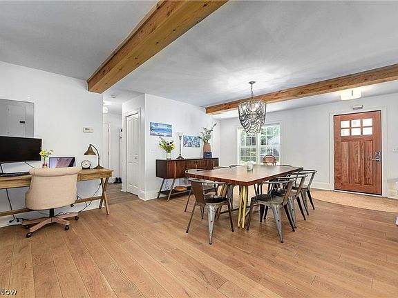 4th image of 24919 Sunset Dr