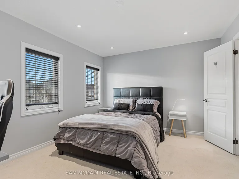 59 Kalmia Rd — Photo 27