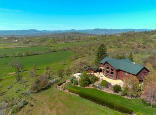 1881 Brophy Rd, Eagle Point, OR