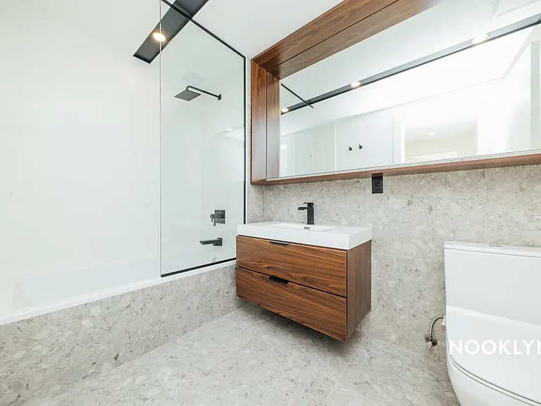 1901 10th Ave #2B — Photo 13