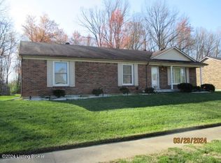 4824 Simpson Dr, Louisville, KY 40218