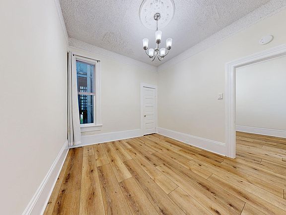 3rd image of 710 N Point St #A
