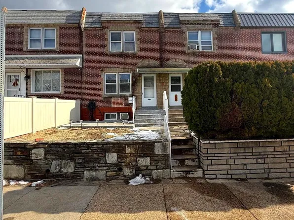 4569 Shelbourne St, Philadelphia, PA 19124