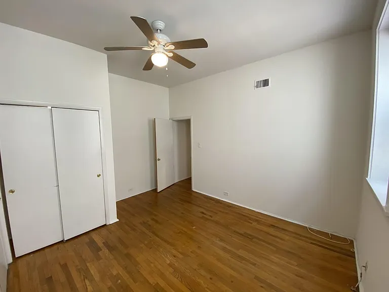 2211 N Bissell St — Photo 15