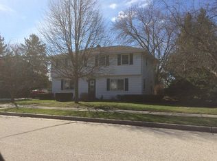 N166W20837 Parkway Dr, Jackson, WI