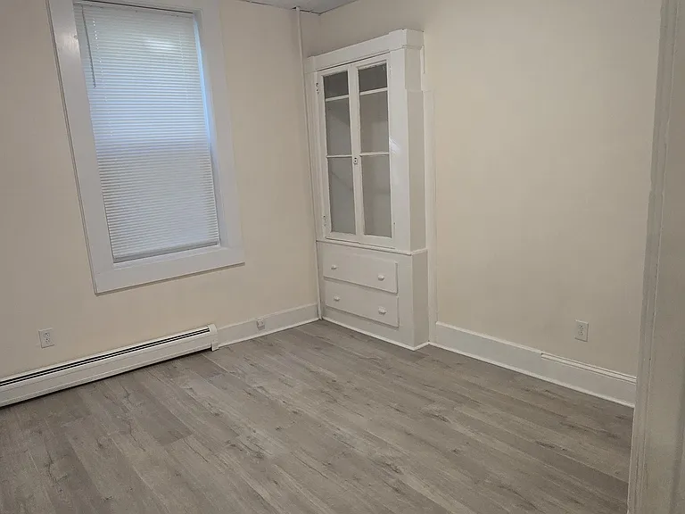 81 W Main St — Photo 6