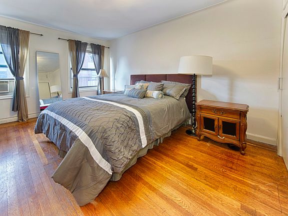 3rd image of 504 Grand St APT D53