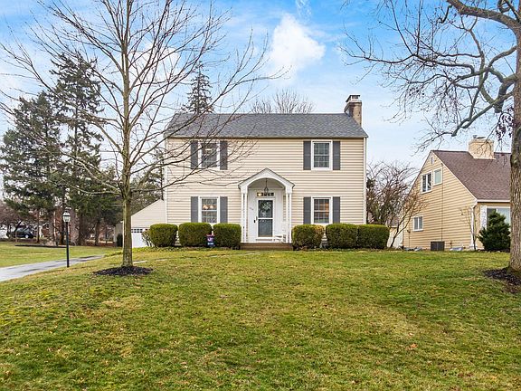 3rd image of 5790 Crescent Ct