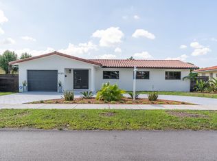 6120 SW 94th Pl, Miami, FL 33173