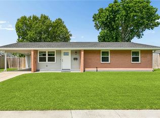 1711 River Oaks Dr, New Orleans, LA 70131