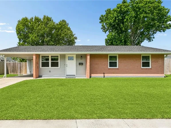 1711 River Oaks Dr, New Orleans, LA 70131