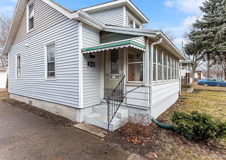 1141 E Madge Ave, Hazel Park, MI 48030 Zillow