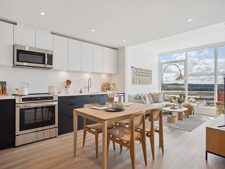 150 Braid St — Photo 35