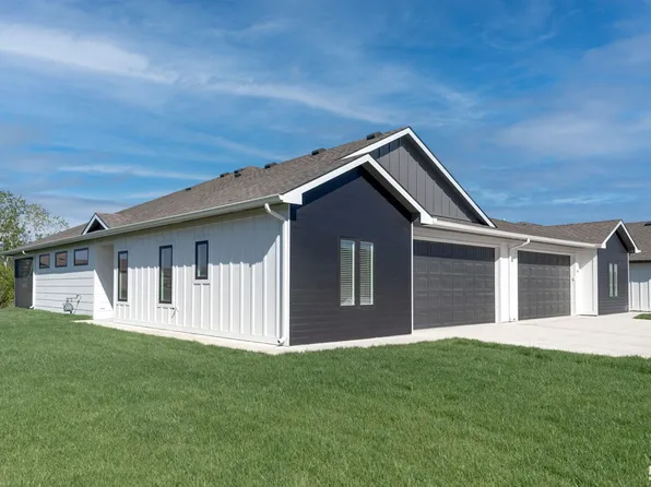 2334 N Stonecress St, Andover, KS 67002