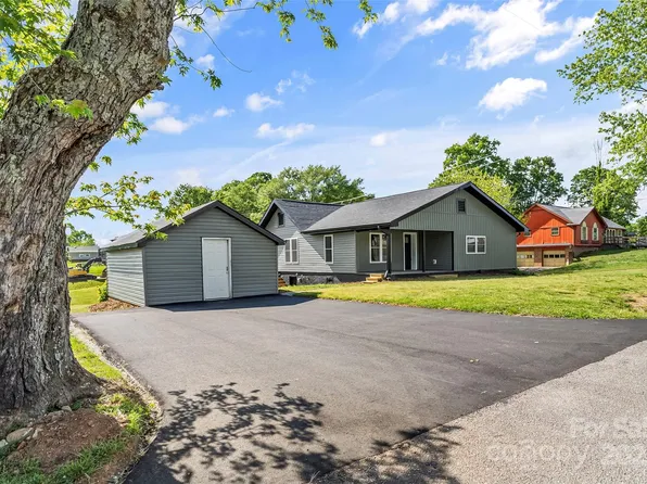 800 Hoyle St SW, Valdese, NC 28690