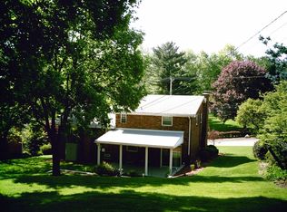 163 McIntyre Rd, Pittsburgh, PA 15237