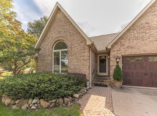 10445 Stony Creek Rd, Milan, MI 48160