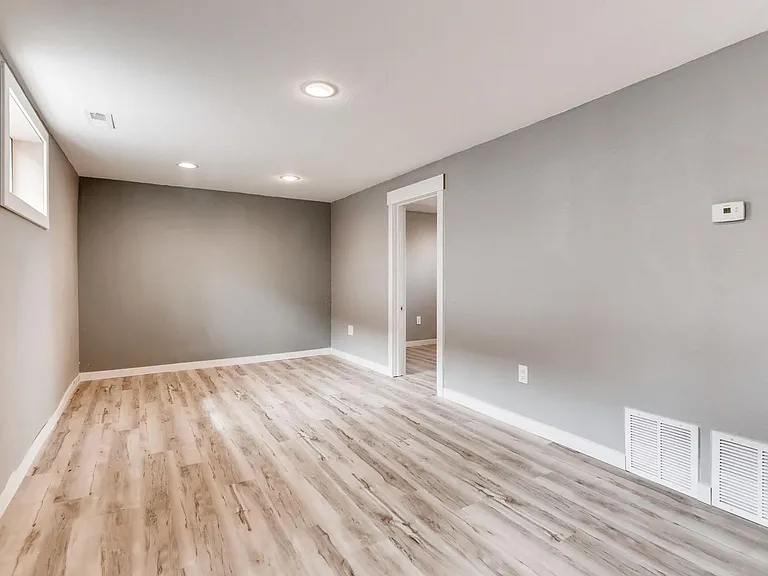 200 S Meade St #B — Photo 6