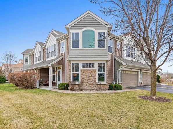 9620 Washington Blvd Unit 1, Chanhassen, MN 55317