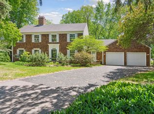 4730 Timber Ridge Pl, Minnetonka, MN 55345