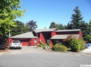 561 Walnut Dr S, Monmouth, OR 97361