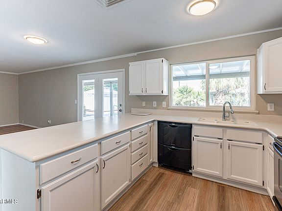 5th image of 6326 W ALTADENA Avenue