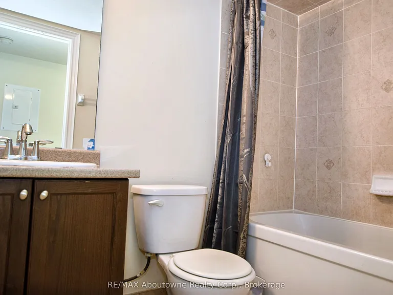 2441 Greenwich Dr #116 — Photo 19