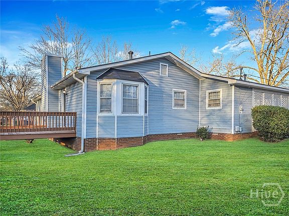 4th image of 343 Carver Road