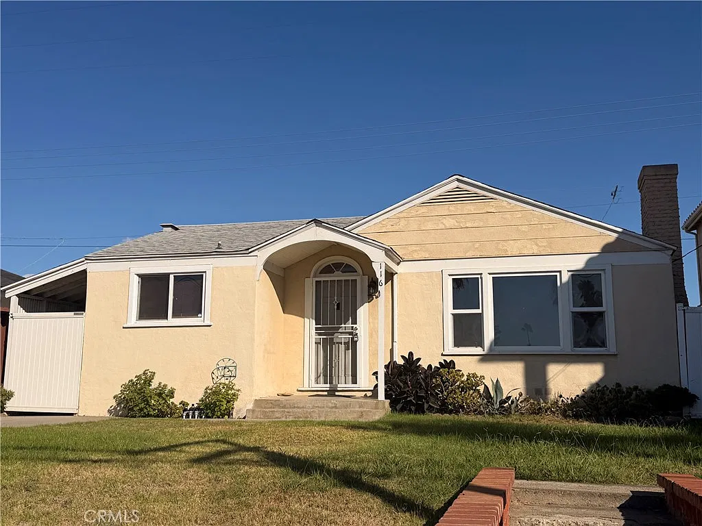 3 bed, 1111 sqft, $4,250 — Photo 1