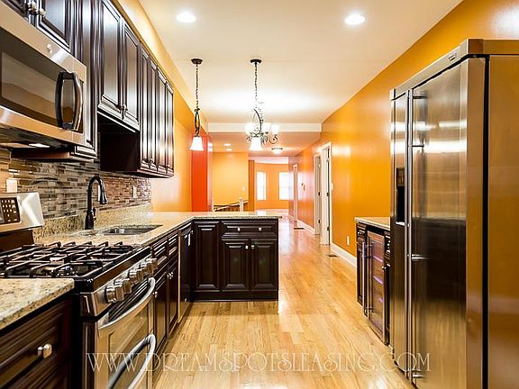 4th image of 6744 S Merrill Ave #1