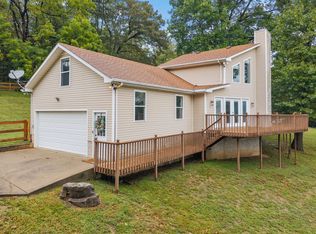 1176 Seven Mile Ferry Rd N, Clarksville, TN 37040