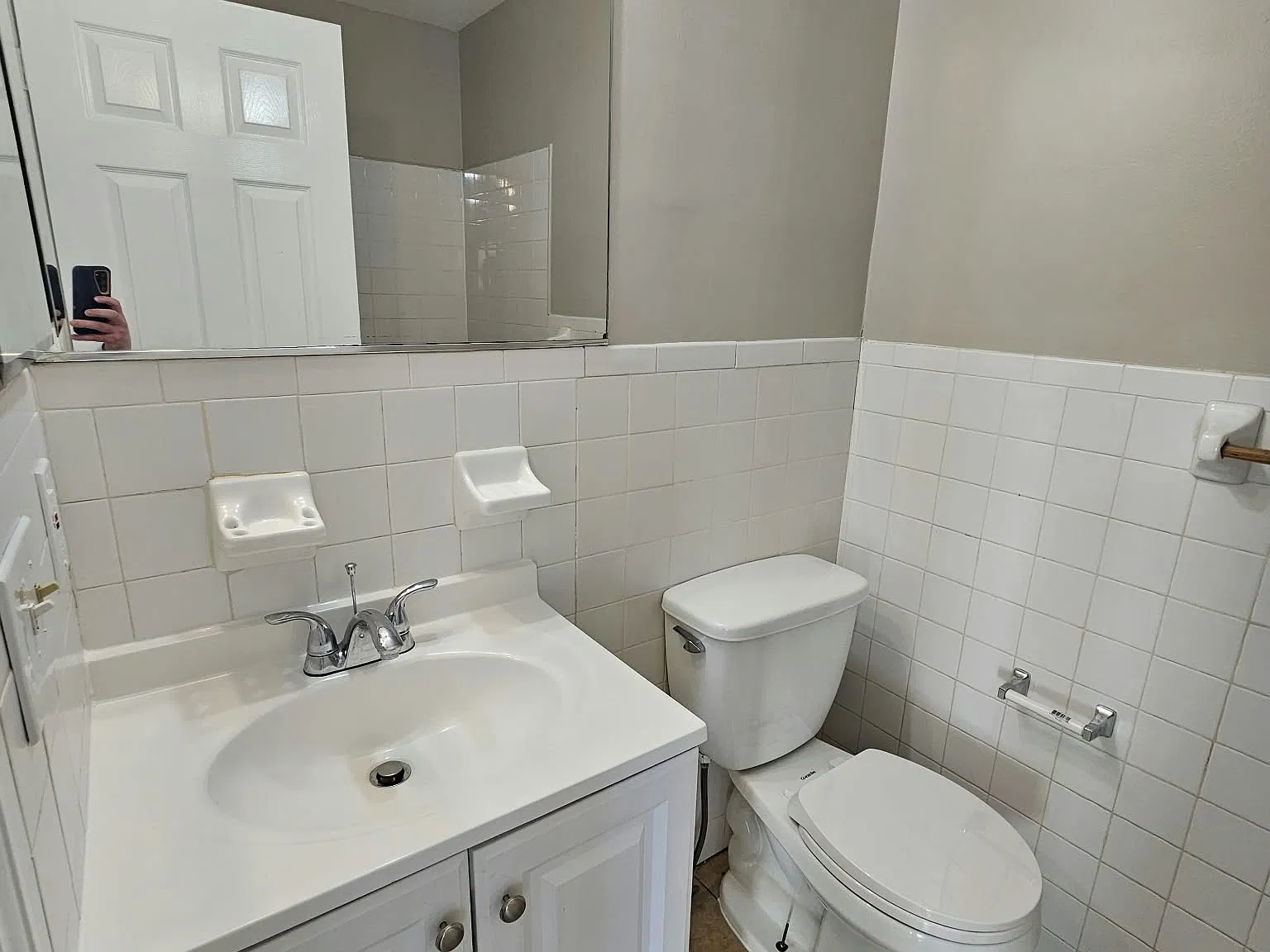 3 bed, $2,395 — Photo 3